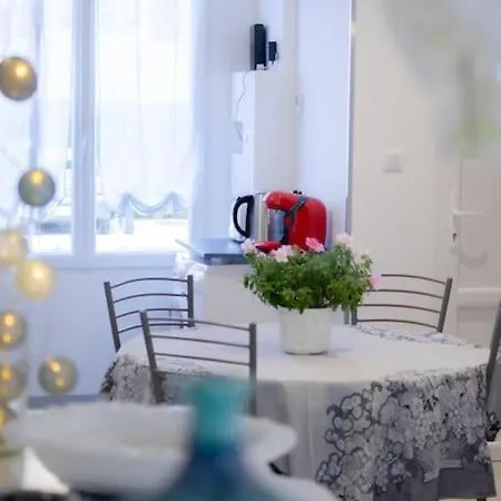 Apartment Cocooning Chez Corinne ,